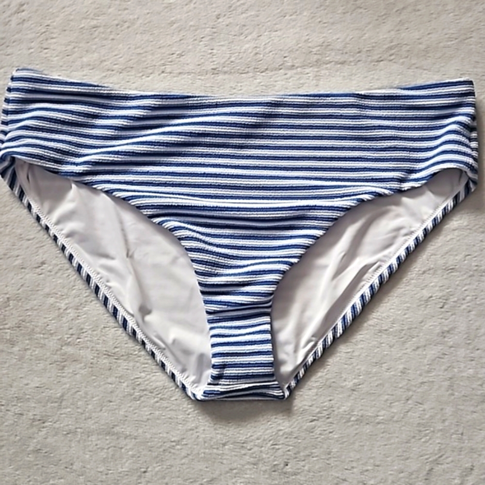 *NWT* Jcrew Textured Swimsuit Bikini Bottom